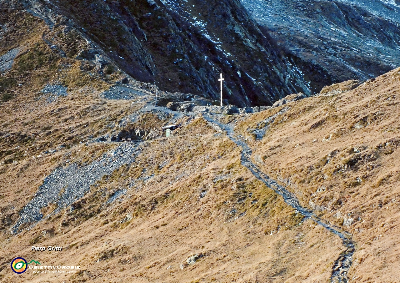 81 La croce del Passo di Tartano....JPG